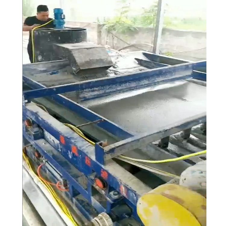 河北(bei)保定(ding)帶式(shi)壓濾機汚(wu)泥處(chu)理